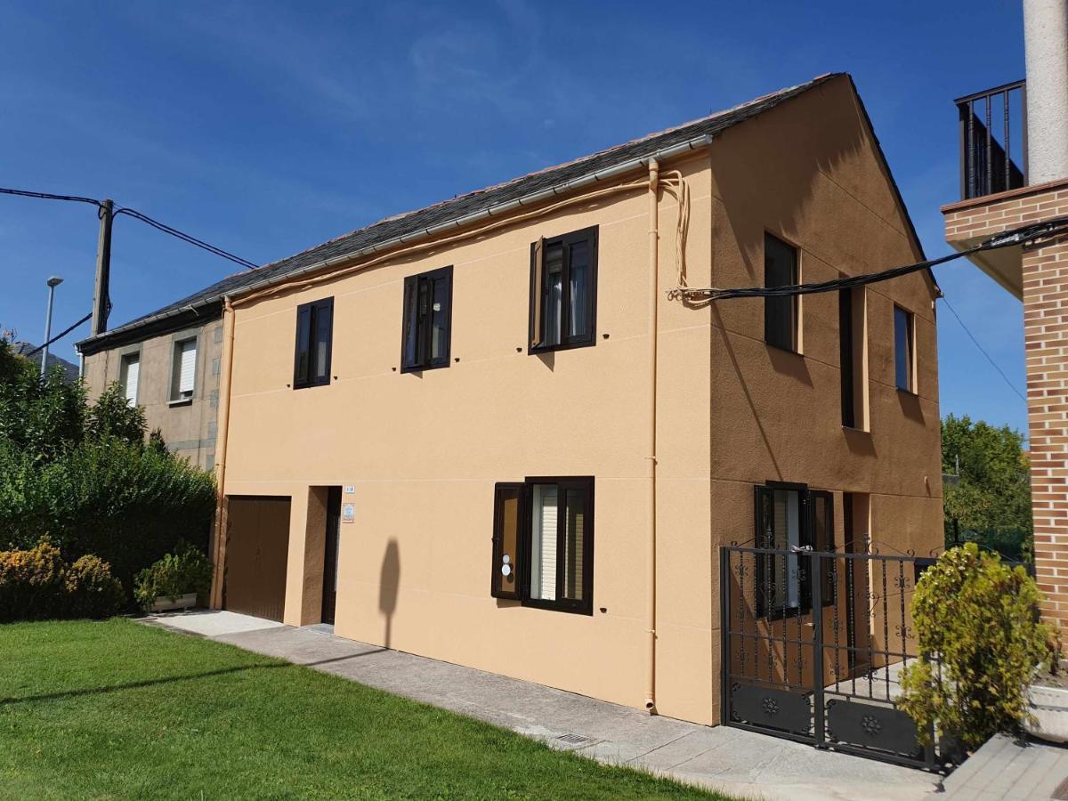 Casa Carreira Bierzo Villa Понферада Екстериор снимка
