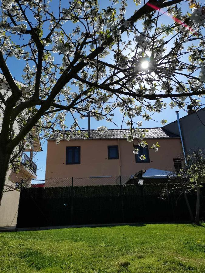 Casa Carreira Bierzo Villa Понферада Екстериор снимка